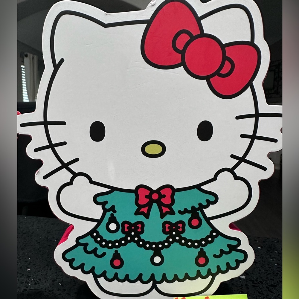 Hello Kitty Christmas wall decor